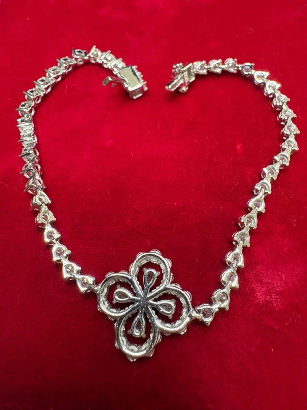 Bracelet Sterling Silver Clover Rhinestone Tennis Bracelet w/Safety Clasp